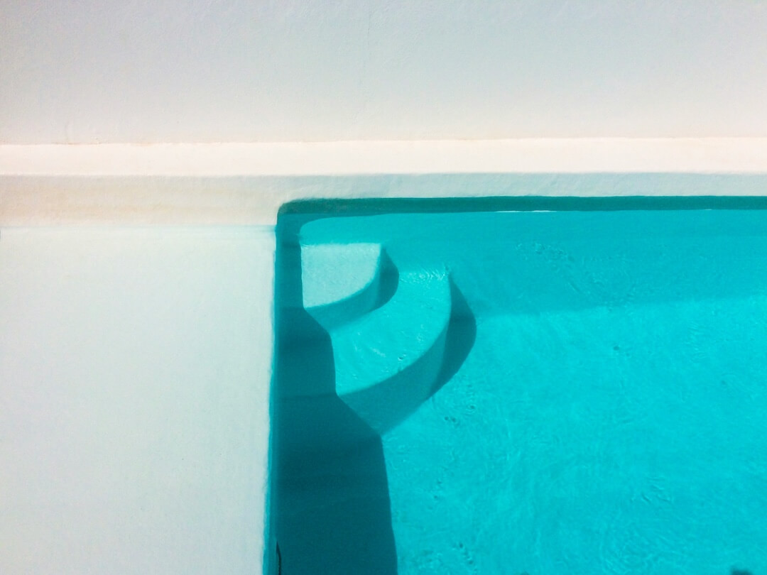 Professional Pool Cleaning Services in Deerfield Beach